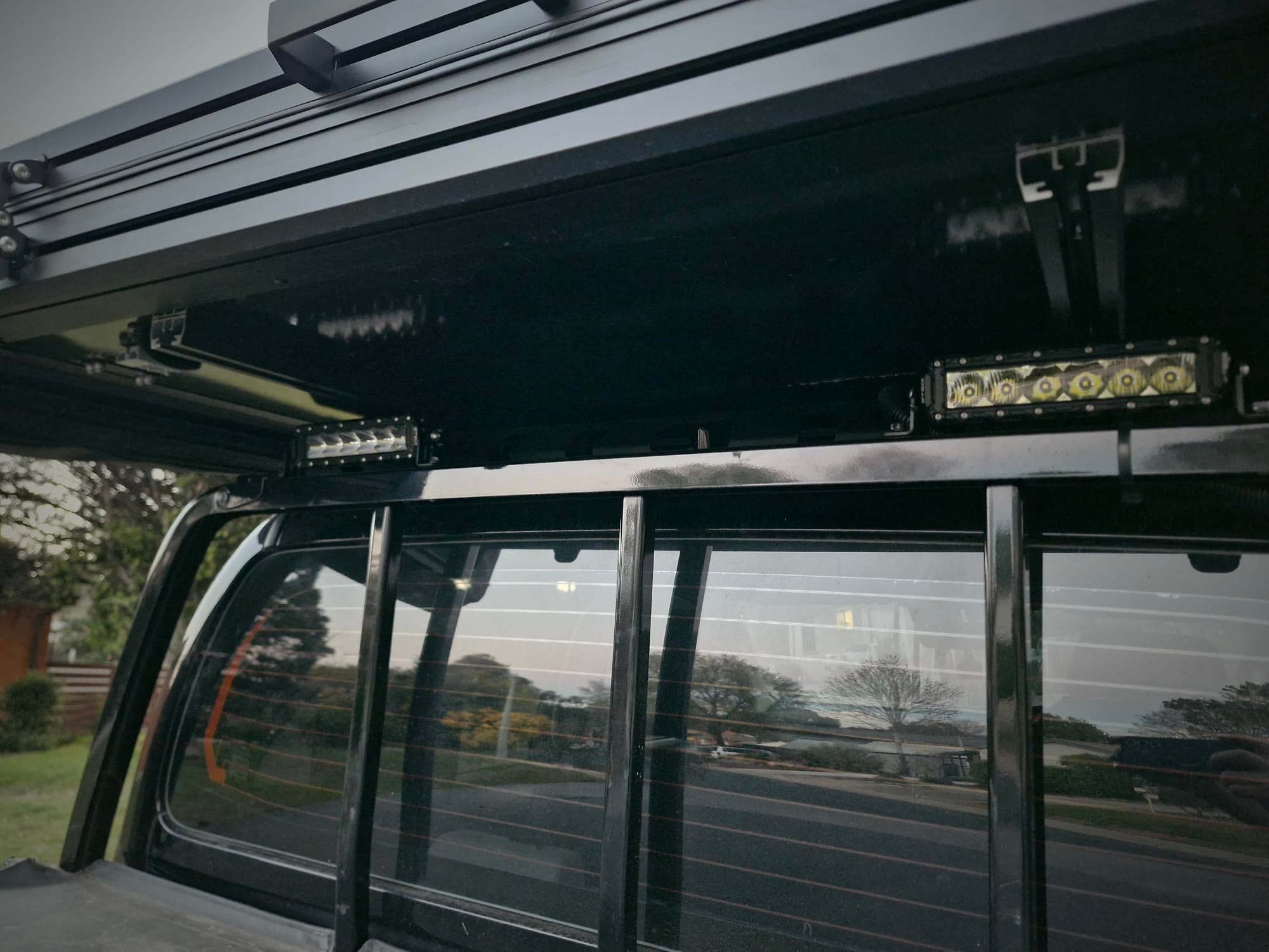 LED work lights under the canopy rack